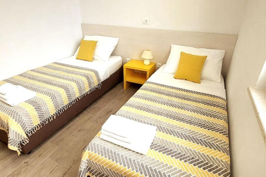 Apartman Infinity, Free Parking ドゥブロブニク エクステリア 写真